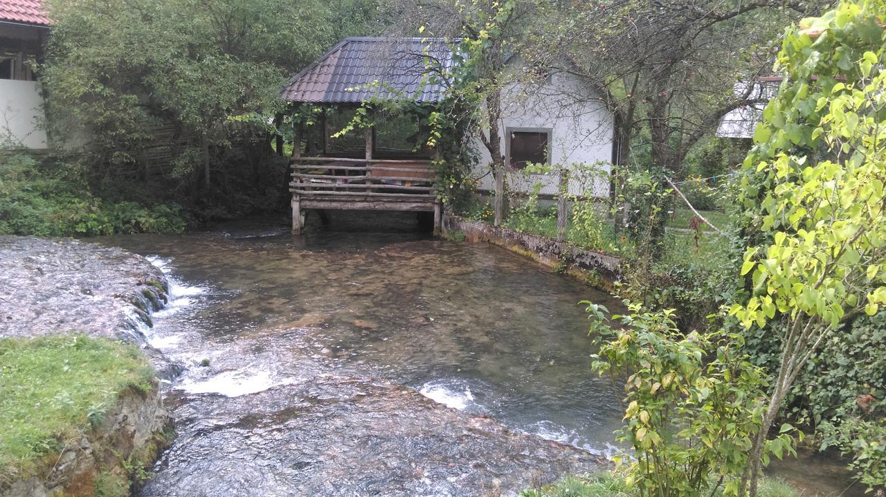 Smjestaj Na Selu "Dule Piljic" Janjske Otoke. Ξενοδοχείο Sipovo Εξωτερικό φωτογραφία